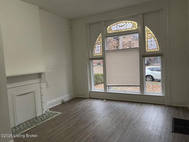 1313 S Floyd St, Louisville, KY 40208