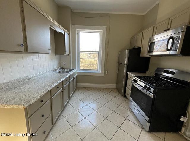 1313 S Floyd St, Louisville, KY 40208