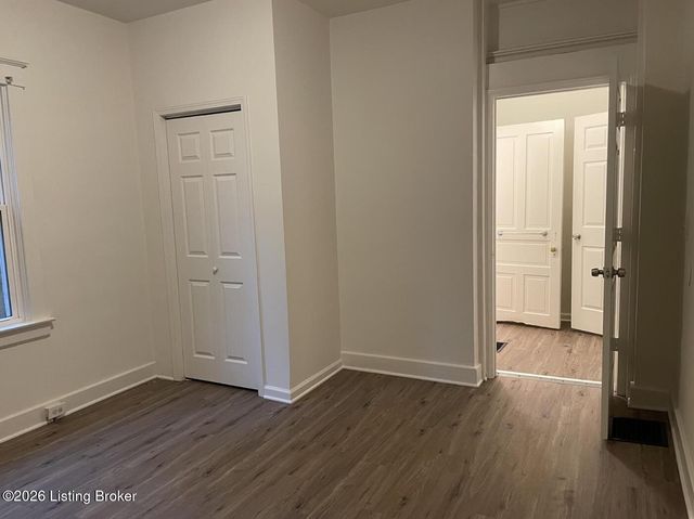 1313 S Floyd St, Louisville, KY 40208