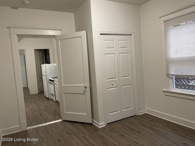 1313 S Floyd St, Louisville, KY 40208