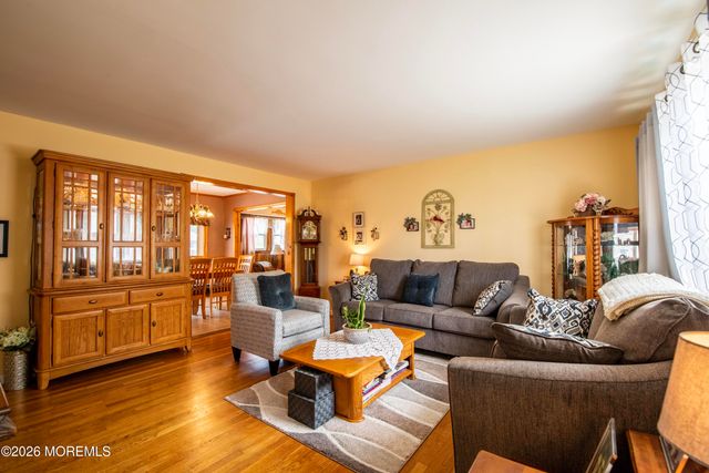 133 Poplar Way, Brick, NJ 08724