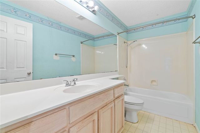 4534 Megal Dr, Corpus Christi, TX 78413