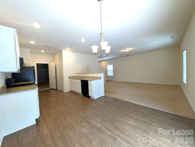 8321 Kneller Street, Charlotte, NC 28215