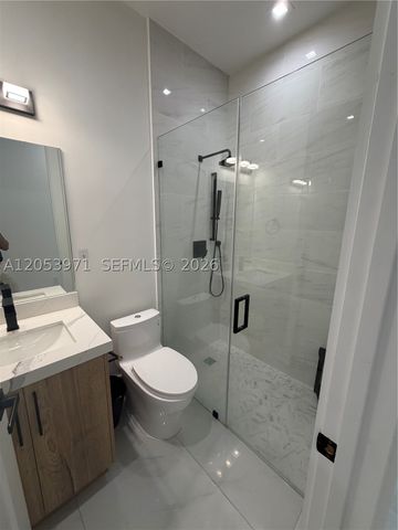 5901 SW 64th St, South Miami, FL 33143