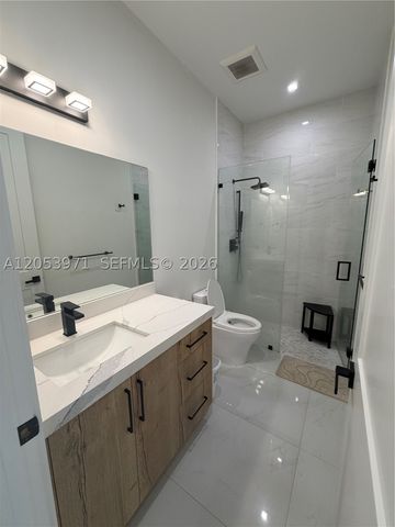5901 SW 64th St, South Miami, FL 33143