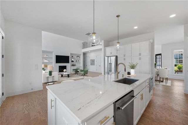 3355 Carswell Bend, Cumming, GA 30028