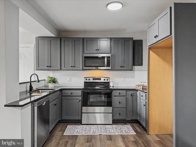 303 YORK RD, New Cumberland, PA 17070