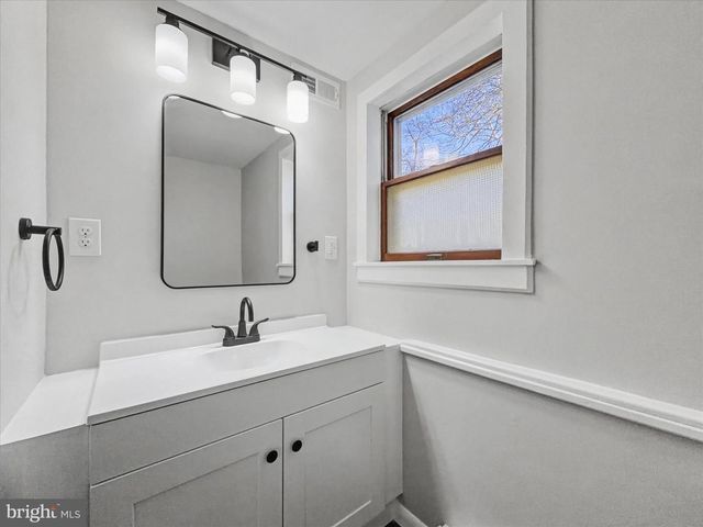 303 YORK RD, New Cumberland, PA 17070