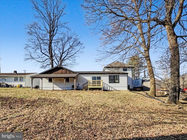 303 YORK RD, New Cumberland, PA 17070