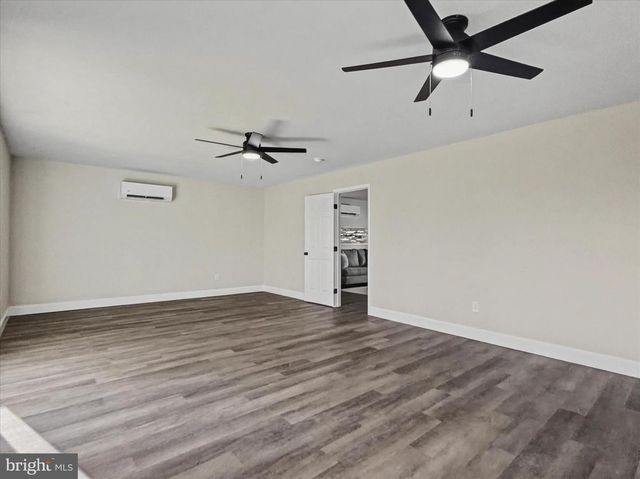 303 YORK RD, New Cumberland, PA 17070