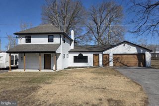 303 YORK RD, New Cumberland, PA 17070