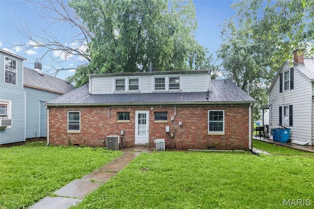 213 Brackett Street, Swansea, IL 62226