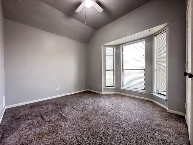 1422 Beckwith Drive, Arlington, TX 76018