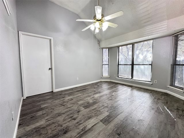 1422 Beckwith Drive, Arlington, TX 76018