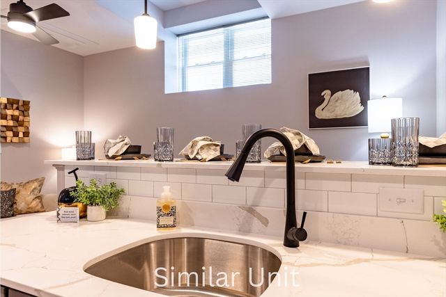 302 Canal Street 7-04, Lawrence, MA 01840