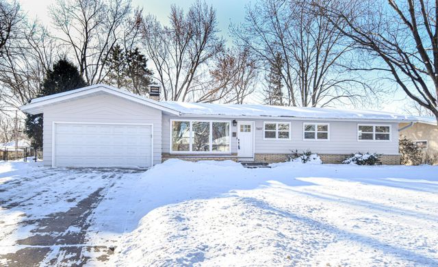 7607 53rd Avenue N, New Hope, MN 55428