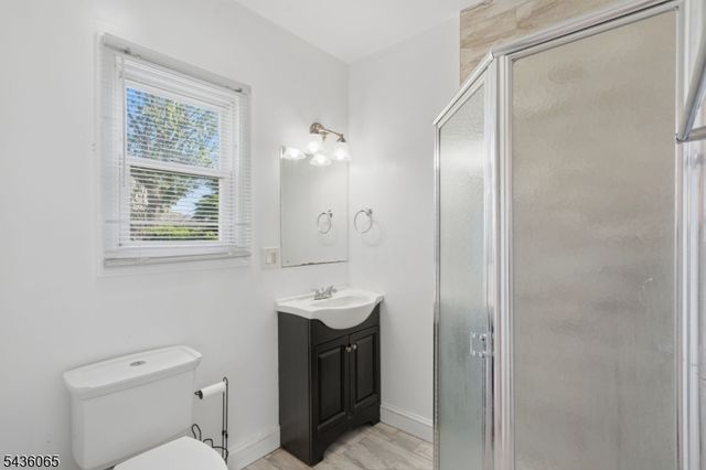 118 W 2Nd St, Clifton City, NJ 07011