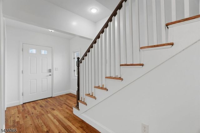 118 W 2Nd St, Clifton City, NJ 07011