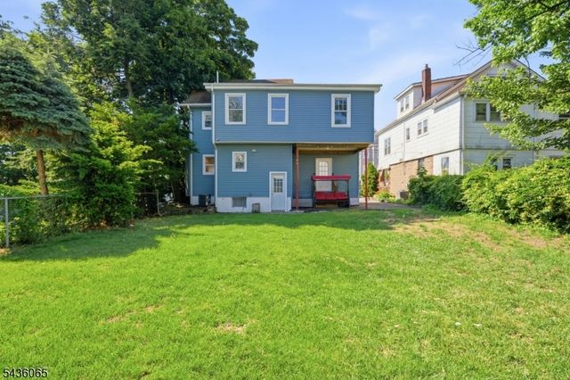 118 W 2Nd St, Clifton City, NJ 07011