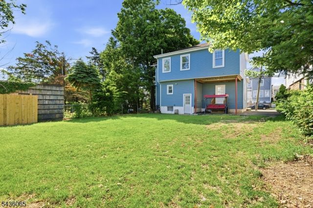 118 W 2Nd St, Clifton City, NJ 07011