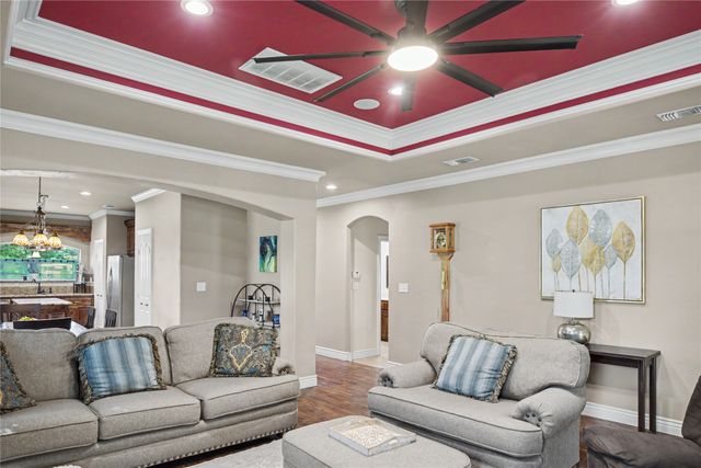 101 Friendship Circle, West Tawakoni, TX 75474