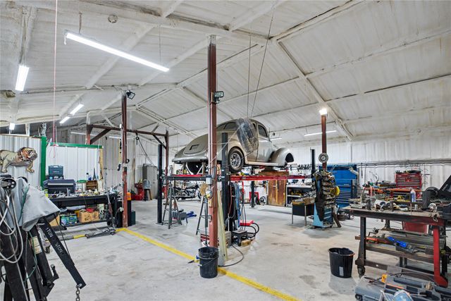 101 Friendship Circle, West Tawakoni, TX 75474