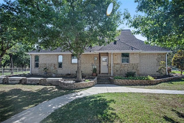 101 Friendship Circle, West Tawakoni, TX 75474