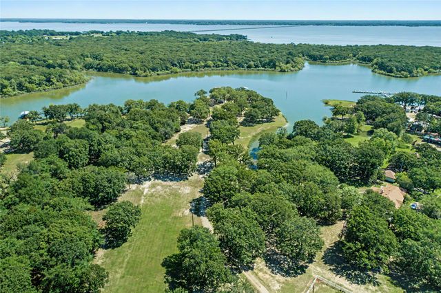 101 Friendship Circle, West Tawakoni, TX 75474
