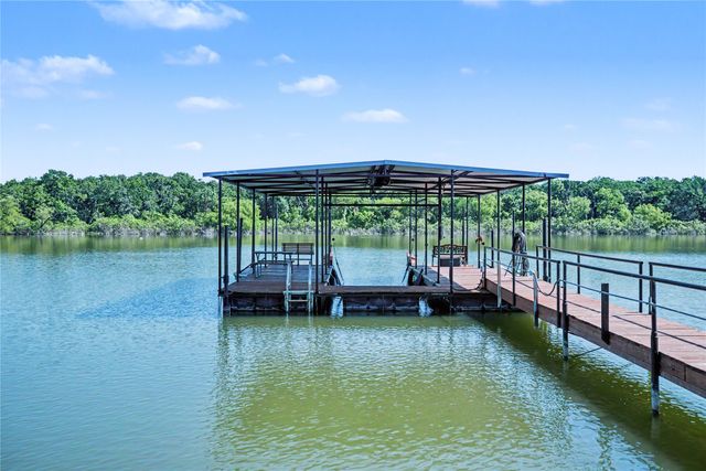 101 Friendship Circle, West Tawakoni, TX 75474