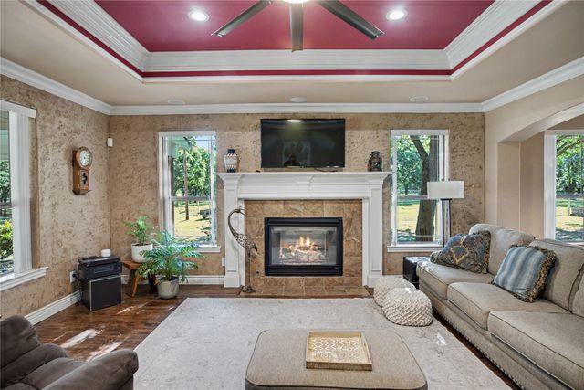 101 Friendship Circle, West Tawakoni, TX 75474
