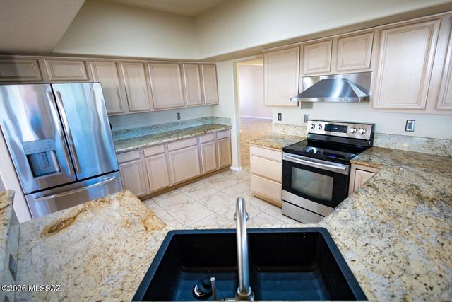11119 N Desert Flower Drive, Oro Valley, AZ 85737