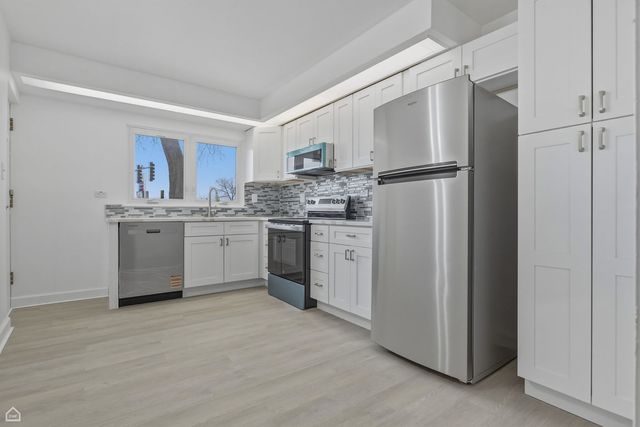 10300 S Pulaski Road 110A, Oak Lawn, IL 60453