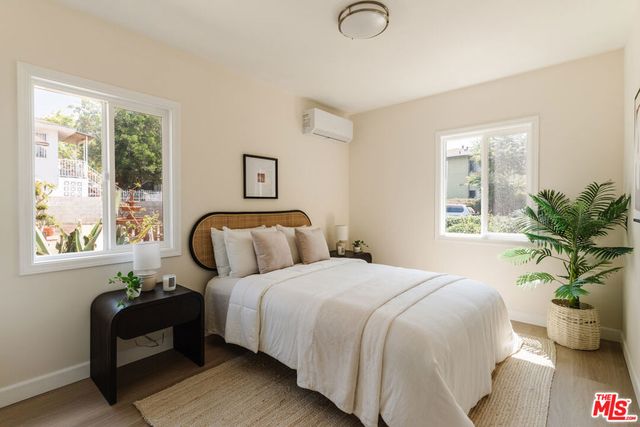 655 N La Fayette Park Place, Los Angeles, CA 90026