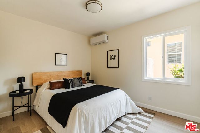 655 N La Fayette Park Place, Los Angeles, CA 90026