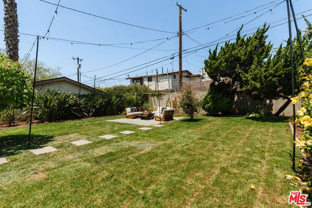 655 N La Fayette Park Place, Los Angeles, CA 90026