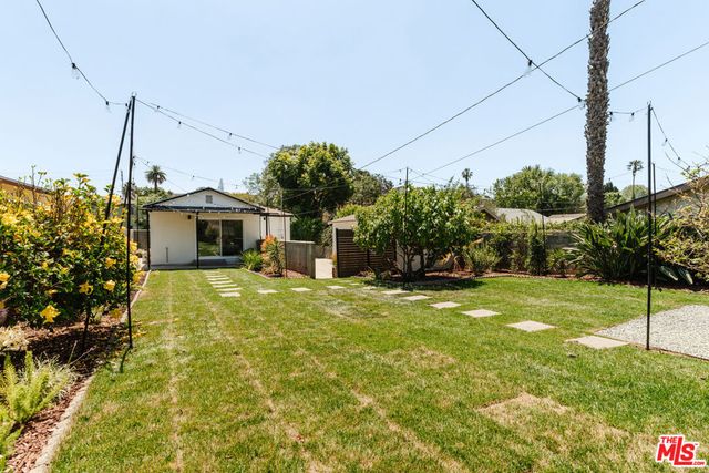 655 N La Fayette Park Place, Los Angeles, CA 90026