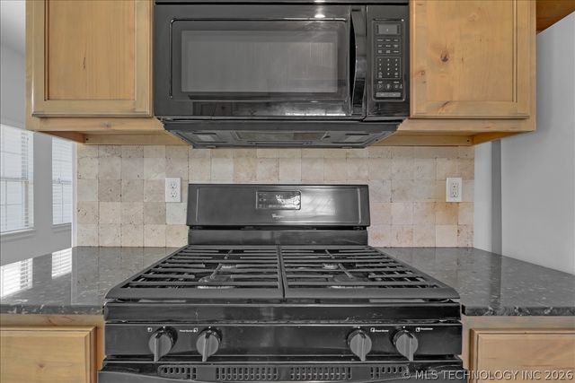 1110 E 146th Court S, Glenpool, OK 74033