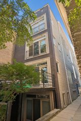 908 N Paulina Street 3, Chicago, IL 60622