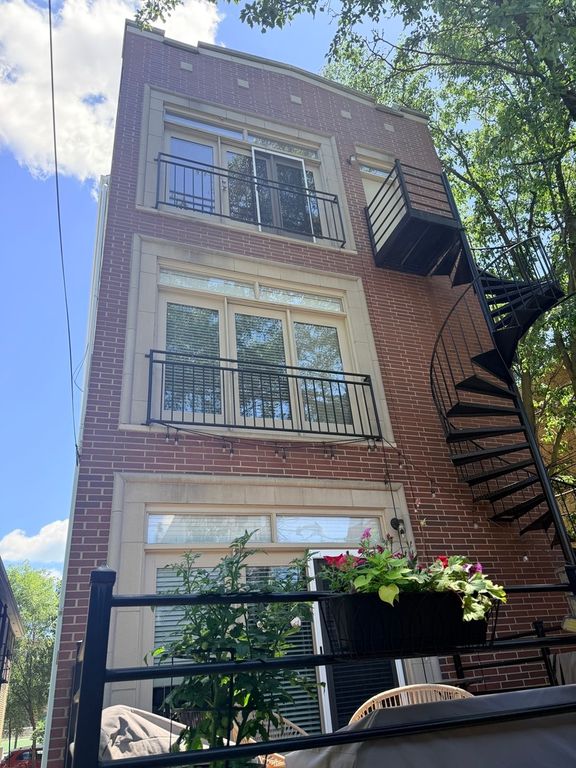 908 N Paulina Street 3, Chicago, IL 60622 — photo 3