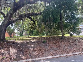 516 W CRAWFORD STREET, Lakeland, FL 33805
