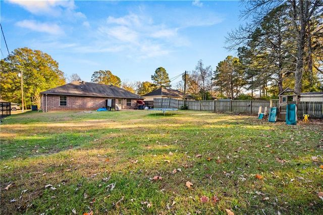 235 ELAINE Road, Dry Prong, LA 71423