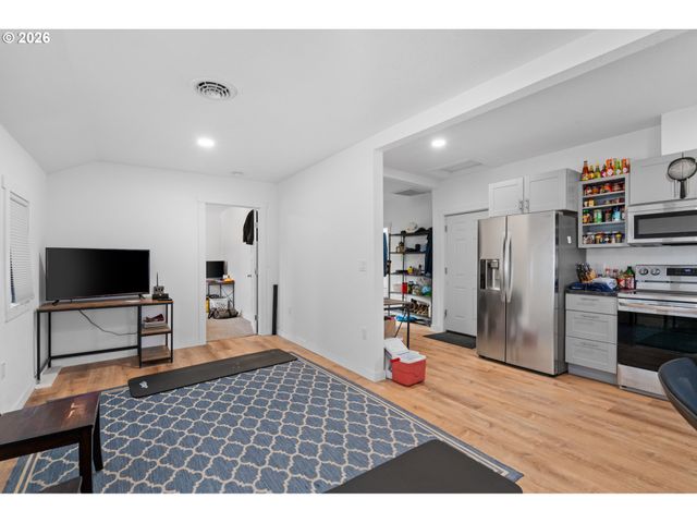 105 ARCADE St, Lexington, OR 97839