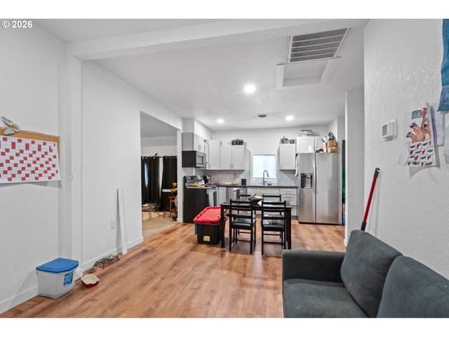 105 ARCADE St, Lexington, OR 97839