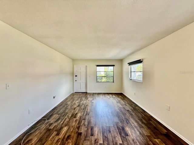 3460 32ND AVENUE N 101B, St Petersburg, FL 33713