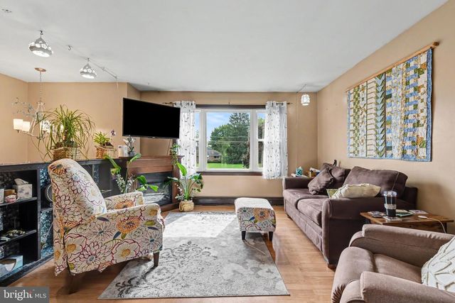 1560 SELTZER CT, Mechanicsburg, PA 17050
