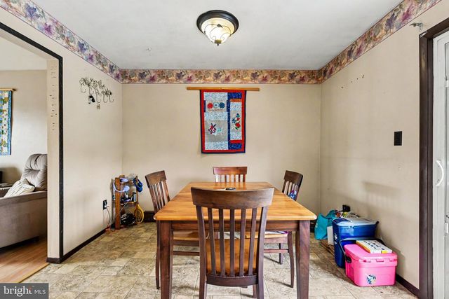 1560 SELTZER CT, Mechanicsburg, PA 17050