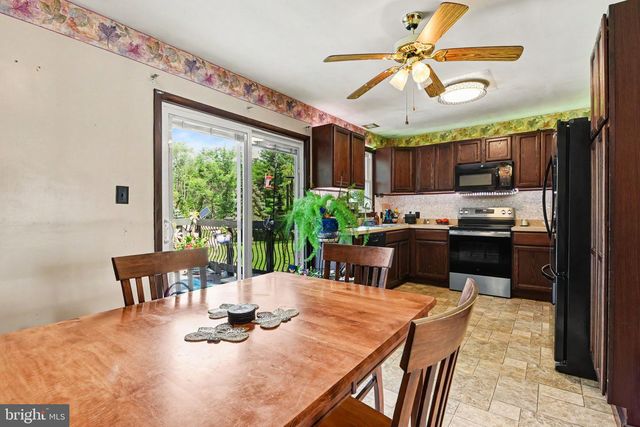 1560 SELTZER CT, Mechanicsburg, PA 17050