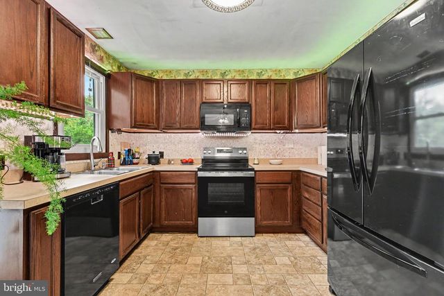1560 SELTZER CT, Mechanicsburg, PA 17050
