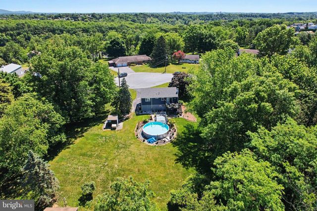 1560 SELTZER CT, Mechanicsburg, PA 17050