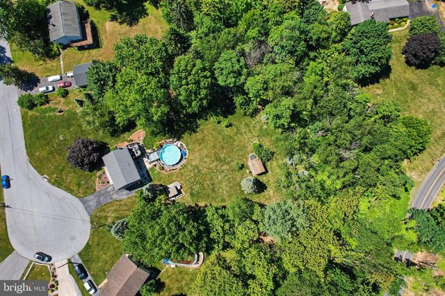 1560 SELTZER CT, Mechanicsburg, PA 17050